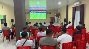 Melalui Nobar Piala Dunia, Polres Aceh Tenggara Bangun Komunikasi yang Lebih Harmonis